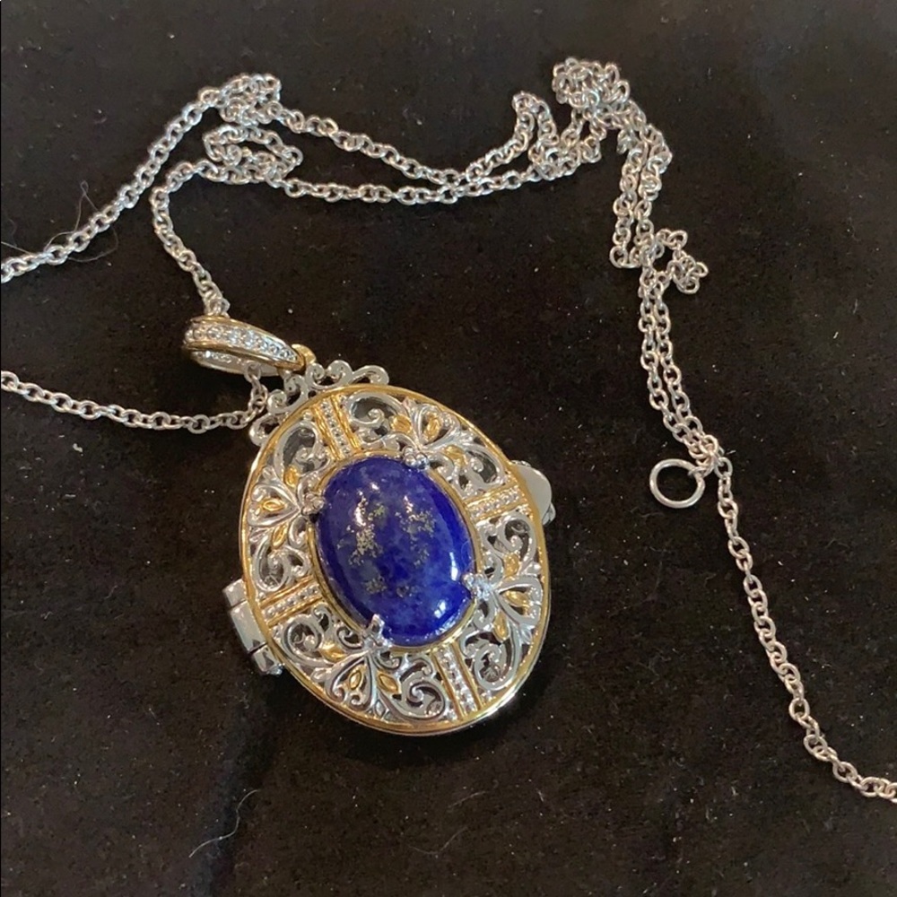 Gems en Vogue gemstone locket pendant